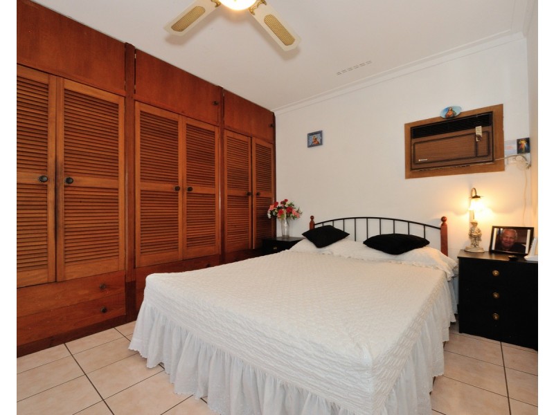 89 Sicklemore Road, Parmelia WA 6167