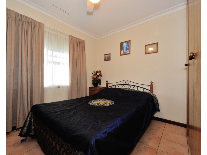 89 Sicklemore Road, Parmelia WA 6167