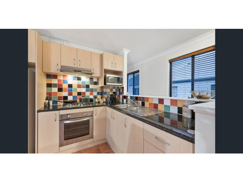 61 Lakeside Drive, Joondalup WA 6027