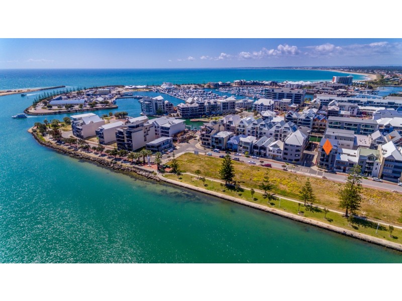 3/32 Vivaldi Drive, Mandurah WA 6210