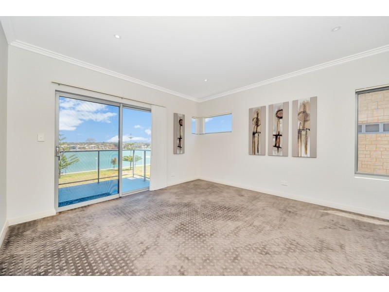 3/32 Vivaldi Drive, Mandurah WA 6210