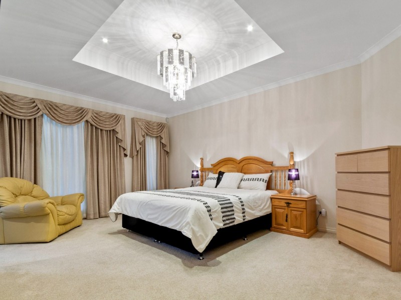 5 Bonfield Drive, Landsdale WA 6065