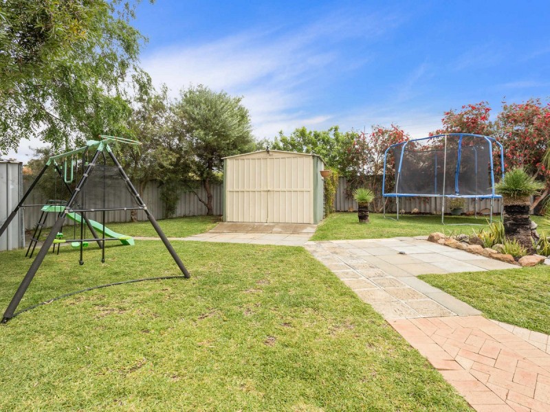 61 Milgun Drive, Yangebup WA 6164