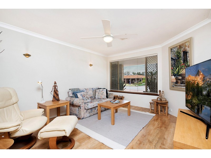 99 Burnett Avenue, Leeming WA 6149