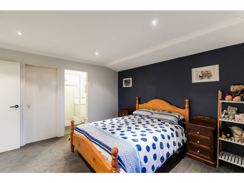 10 Yelka Way, Bertram WA 6167
