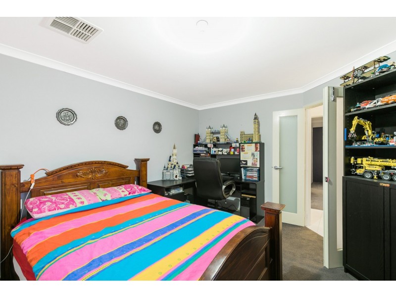 10 Yelka Way, Bertram WA 6167