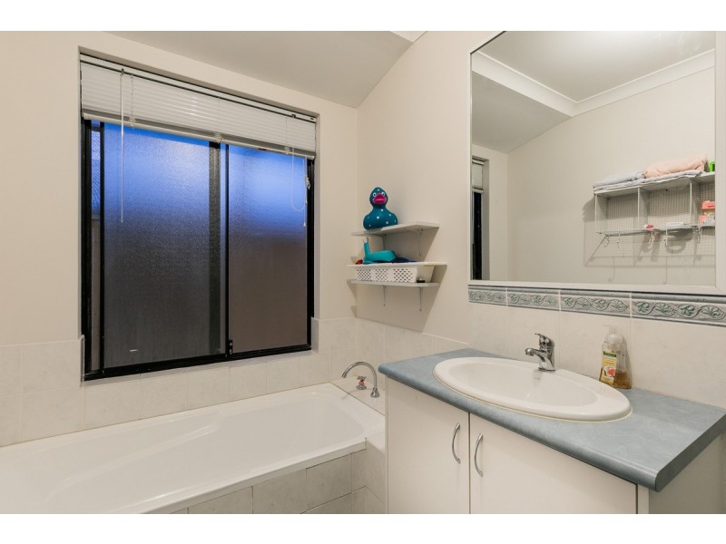 10 Yelka Way, Bertram WA 6167