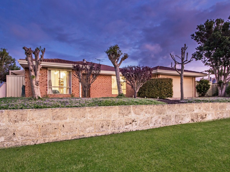 15 Dior Place, Greenfields WA 6210