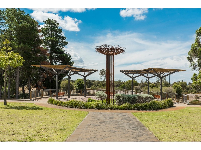 25 Bundaleer Avenue, Ellenbrook WA 6069