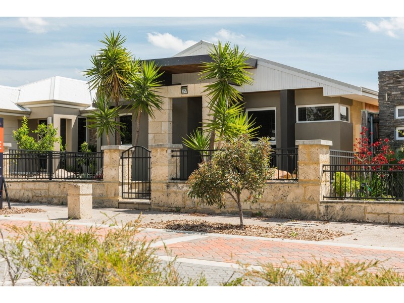 25 Bundaleer Avenue, Ellenbrook WA 6069