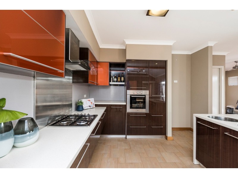 25 Bundaleer Avenue, Ellenbrook WA 6069