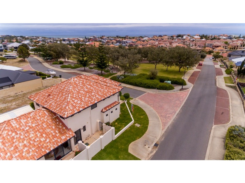 1 Mainsail Parkway, Wannanup WA 6210