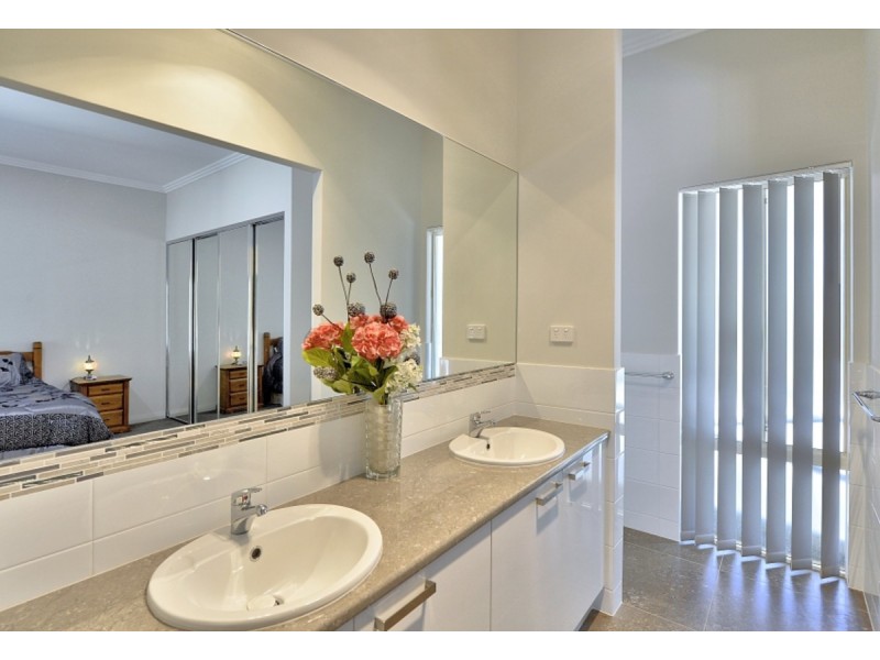 1 The Vista, Bouvard WA 6211