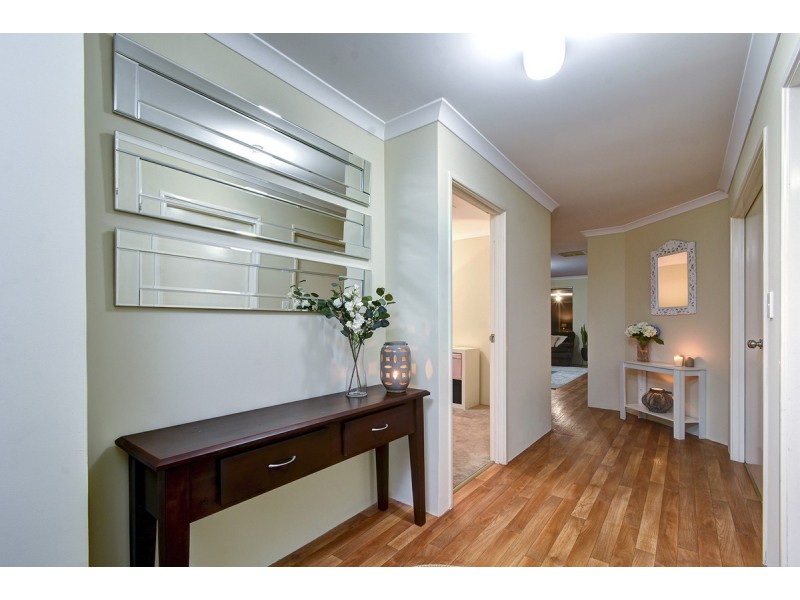 73 Joseph Banks Boulevard, Banksia Grove WA 6031