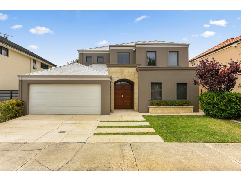 7 San Remo Boulevard, Stirling WA 6021