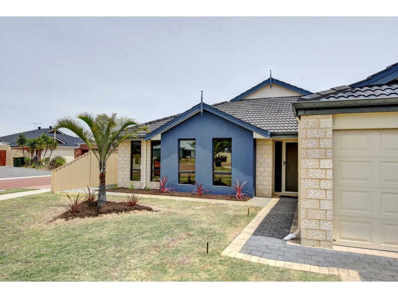 53 Kentucky Boulevard, Hocking WA 6065