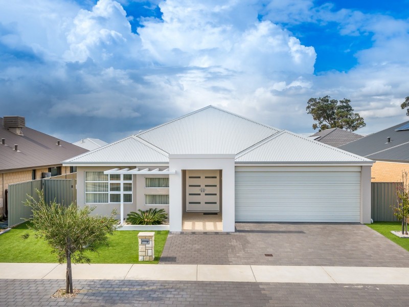 6 Helmsley Parkway, Alkimos WA 6038