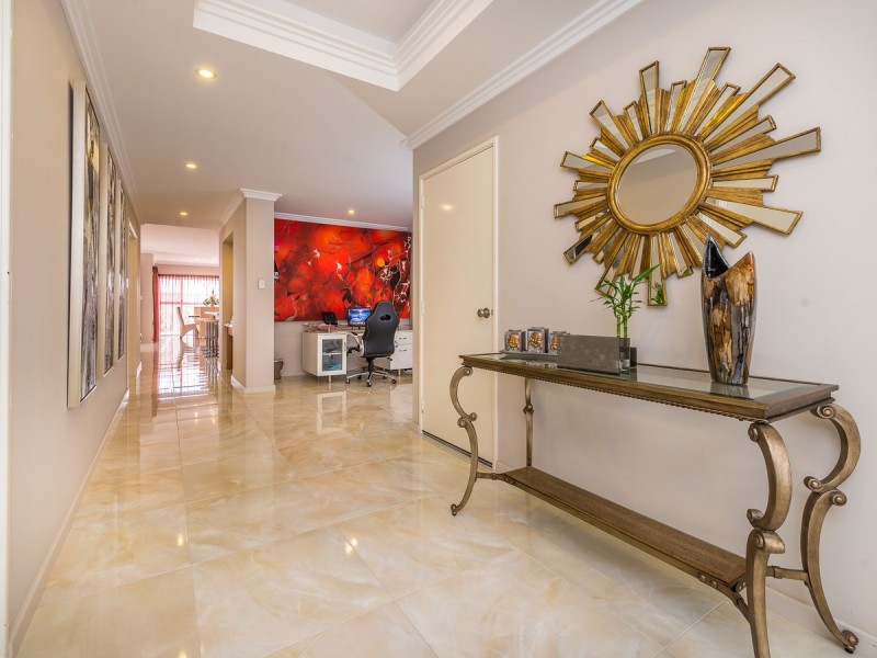 6 Helmsley Parkway, Alkimos WA 6038