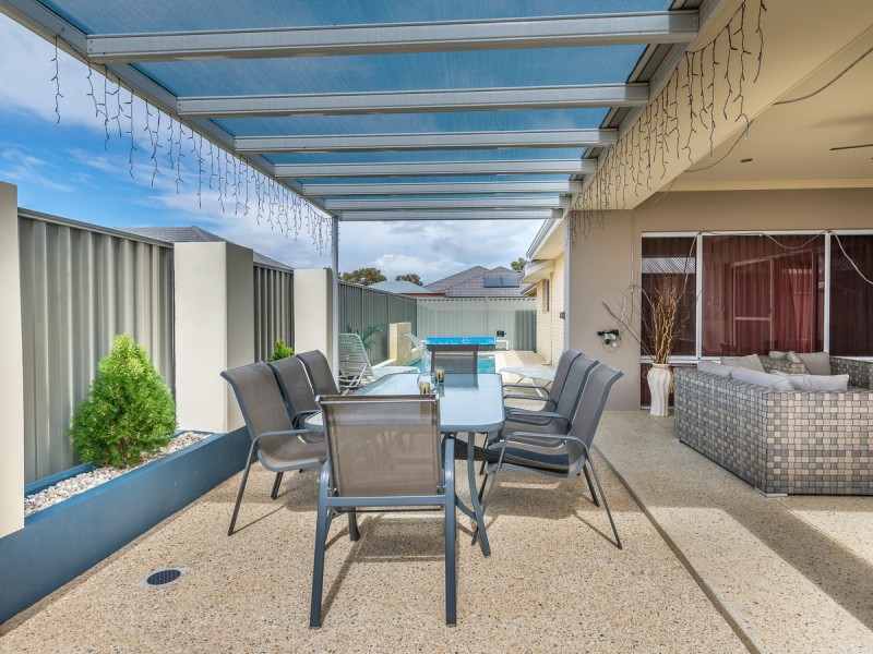 6 Helmsley Parkway, Alkimos WA 6038
