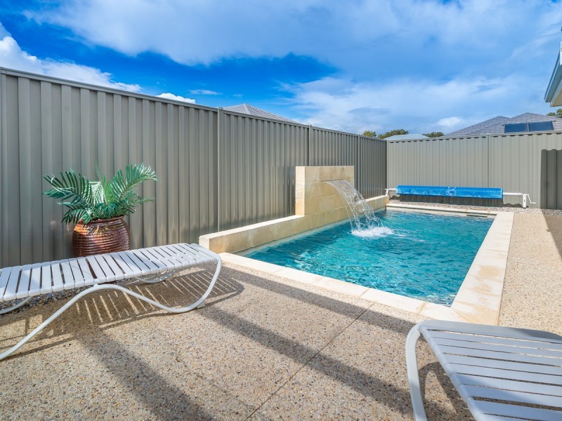 6 Helmsley Parkway, Alkimos WA 6038