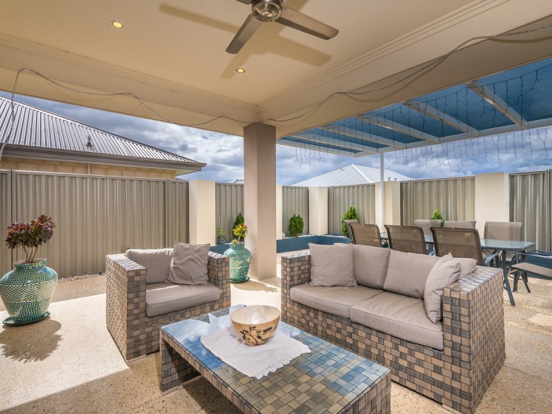 6 Helmsley Parkway, Alkimos WA 6038