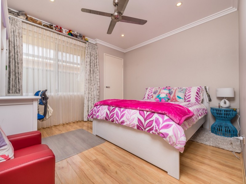 6 Helmsley Parkway, Alkimos WA 6038