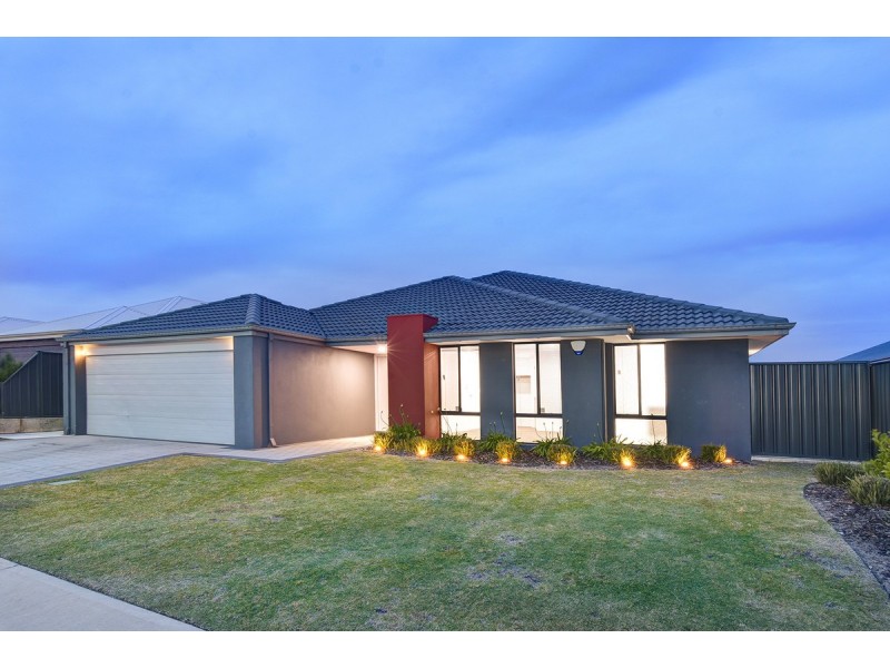 14 Elderiana Link, Banksia Grove WA 6031