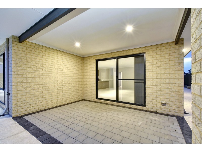 14 Elderiana Link, Banksia Grove WA 6031