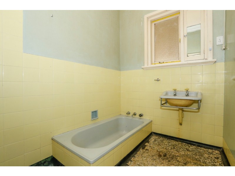 483A Great Eastern Highway, Greenmount WA 6056