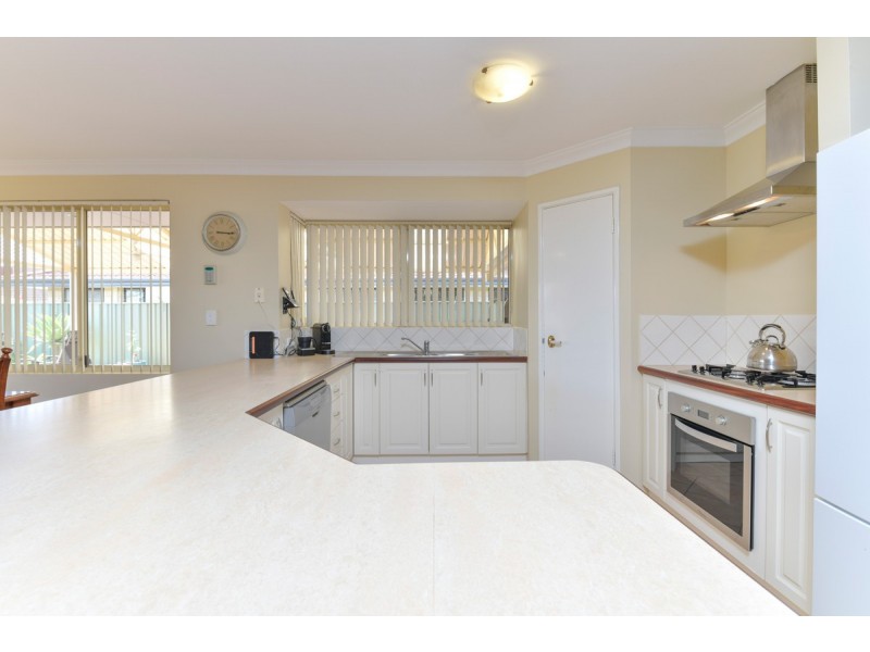 14 Quong Place, Atwell WA 6164