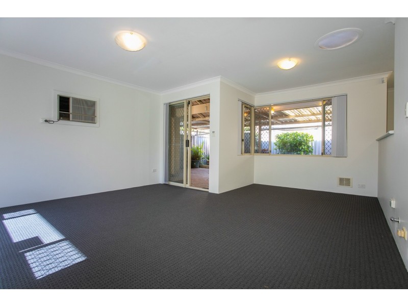 7/12 Ungaroo Road, Westminster WA 6061