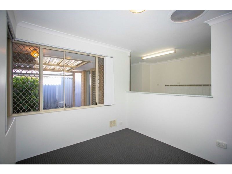 7/12 Ungaroo Road, Westminster WA 6061