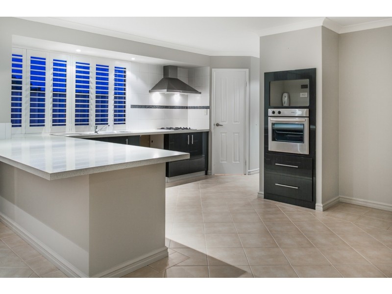 9 Cape York Ramble, Bertram WA 6167