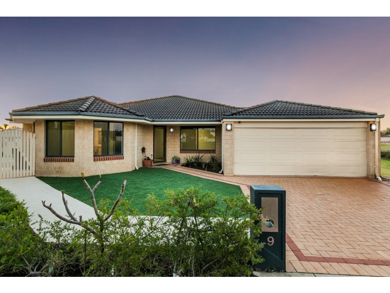 9 Cape York Ramble, Bertram WA 6167