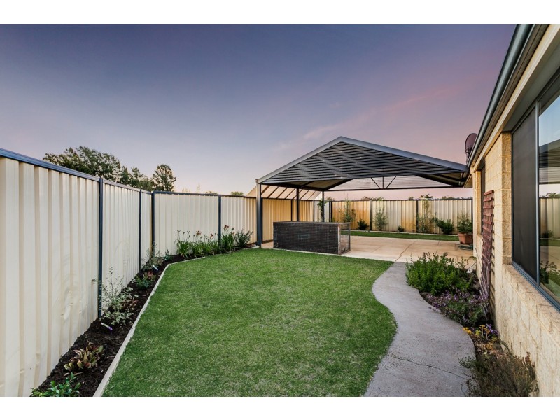 9 Cape York Ramble, Bertram WA 6167