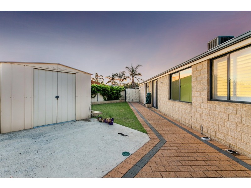 9 Cape York Ramble, Bertram WA 6167