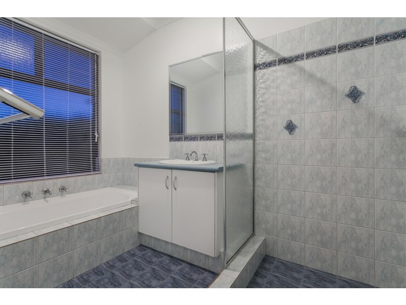 9 Cape York Ramble, Bertram WA 6167