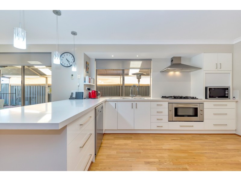 14 Kempeana Way, Baldivis WA 6171