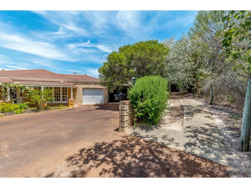 5 Hawkins Drive, Gelorup WA 6230