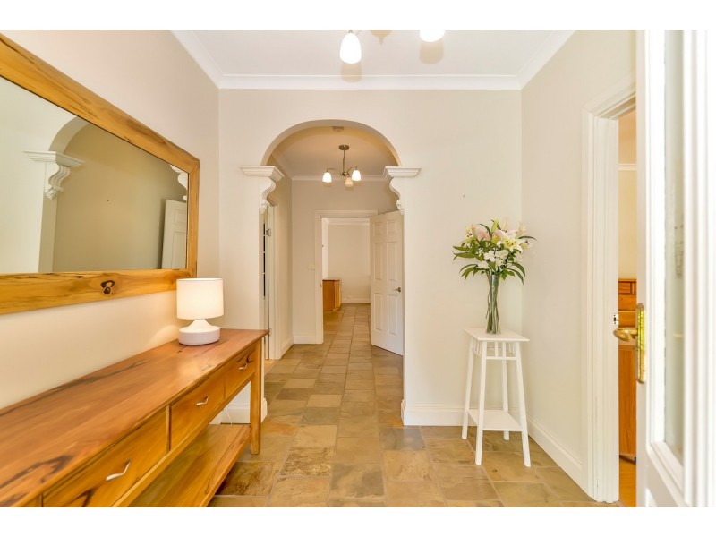 5 Hawkins Drive, Gelorup WA 6230