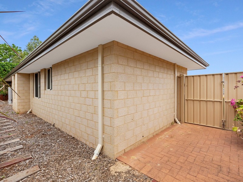 22C Lilian Avenue, Armadale WA 6112