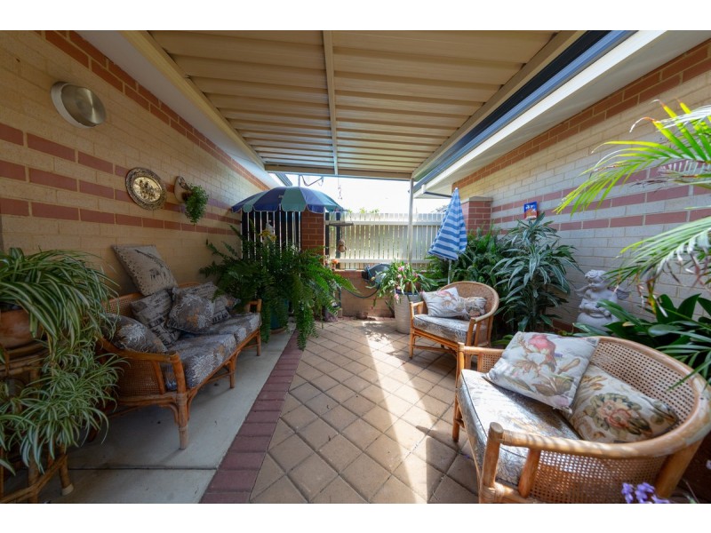 11/4 Keals Close, Bentley WA 6102