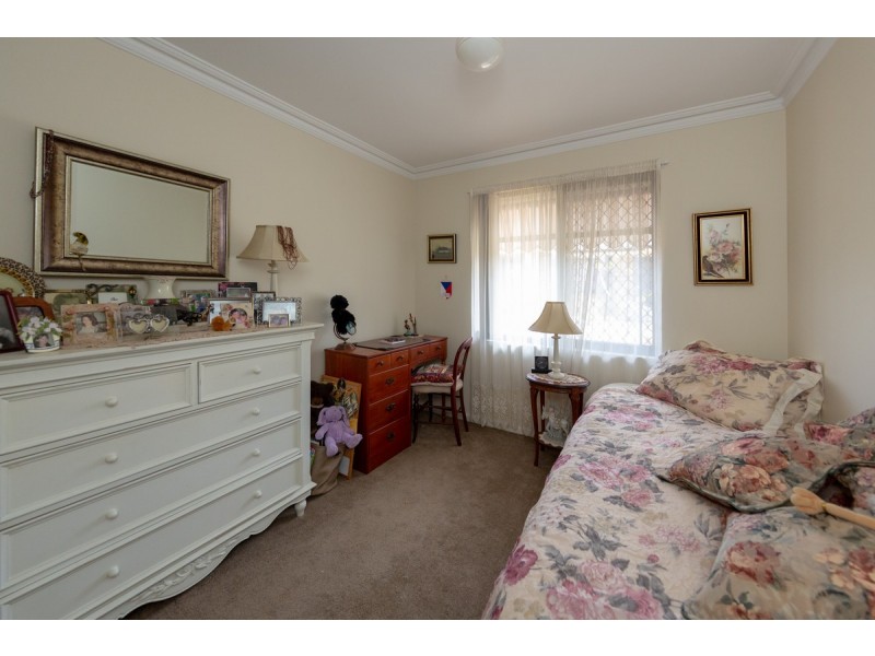 11/4 Keals Close, Bentley WA 6102