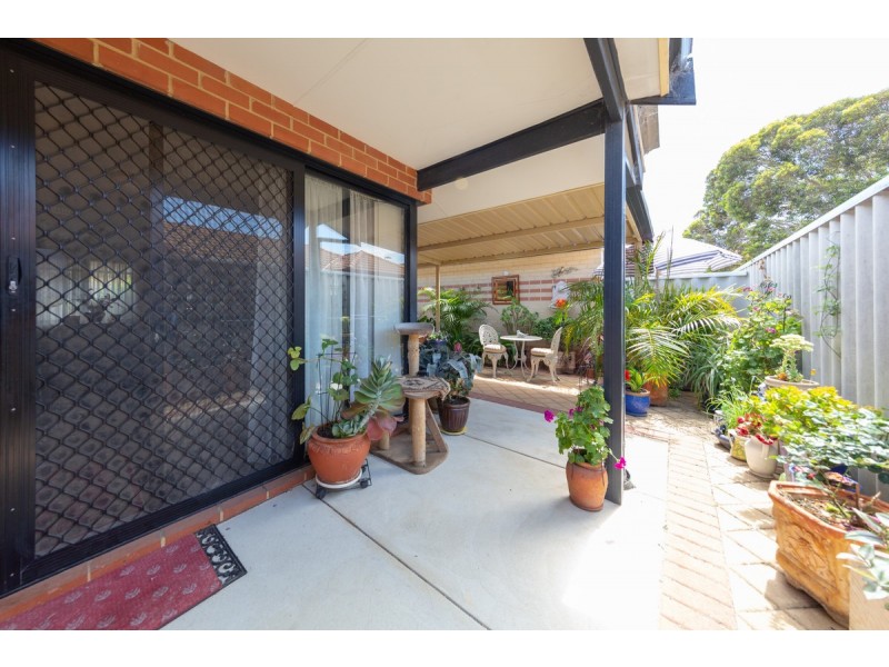 11/4 Keals Close, Bentley WA 6102