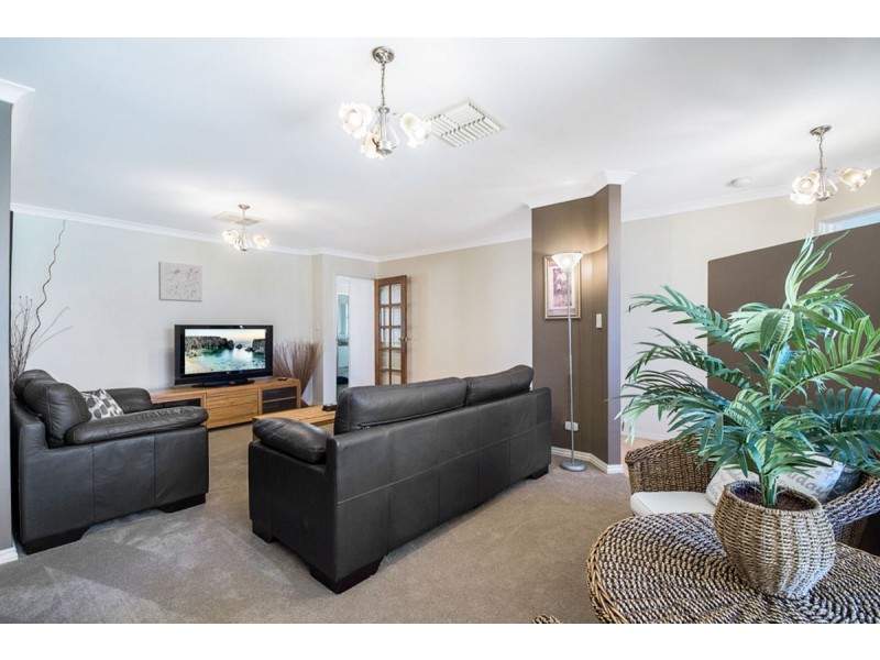 89 Clydebank Crescent, Kinross WA 6028