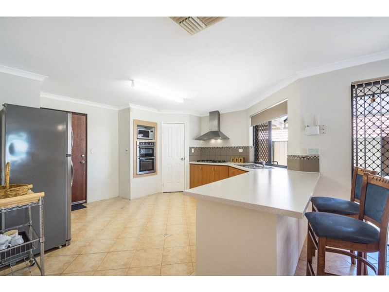 89 Clydebank Crescent, Kinross WA 6028