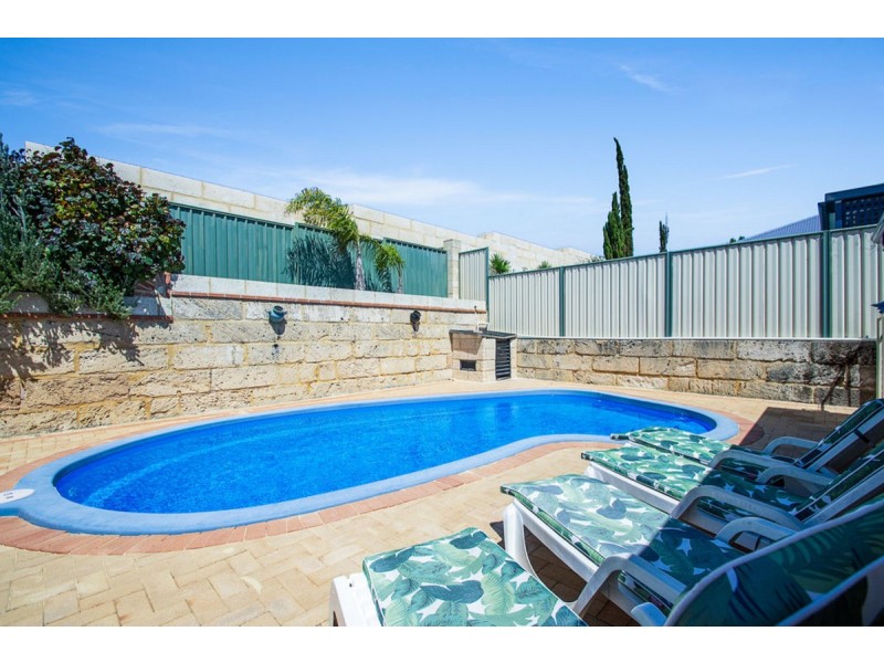 89 Clydebank Crescent, Kinross WA 6028