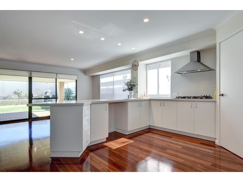 19 Rungine Way, Pearsall WA 6065