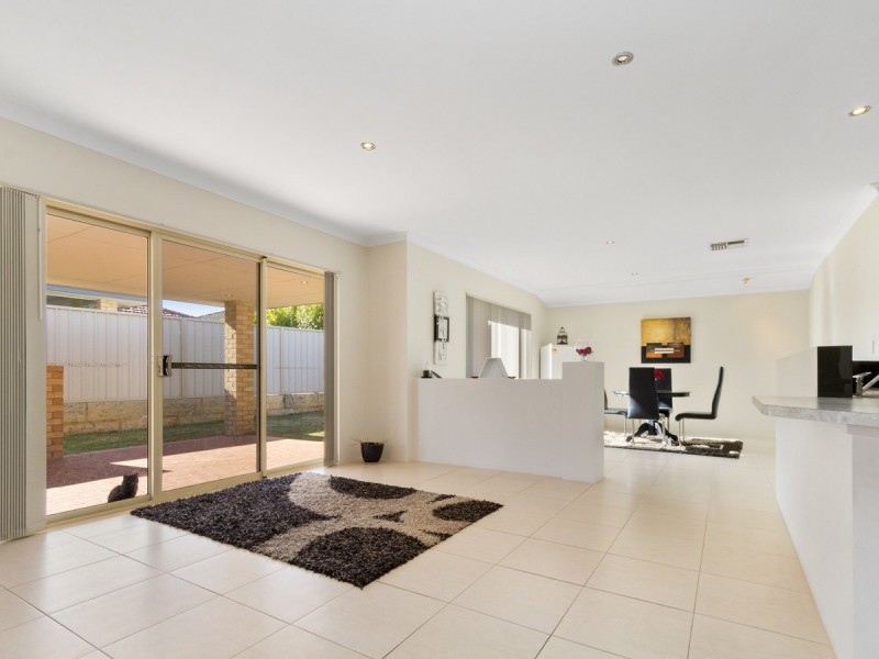 3 Leata Link, Madeley WA 6065