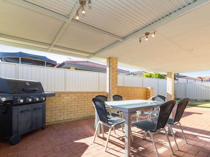 3 Leata Link, Madeley WA 6065